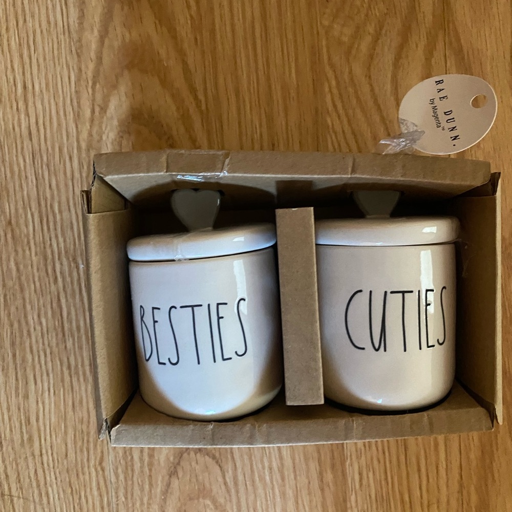 Rae Dunn small canisters